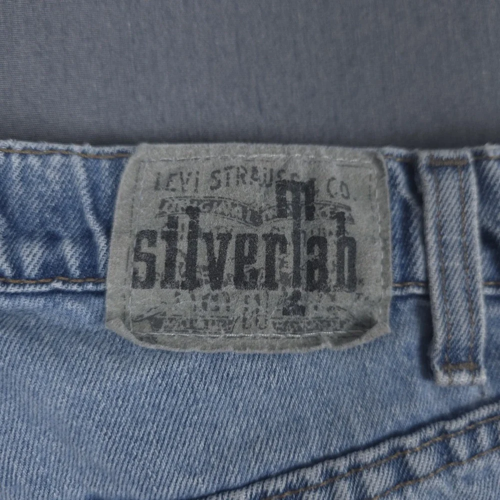 Vintage Levis SilverTab Baggy Jeans Mens 34x30 (Fits 32x30) Pleated Denim USA